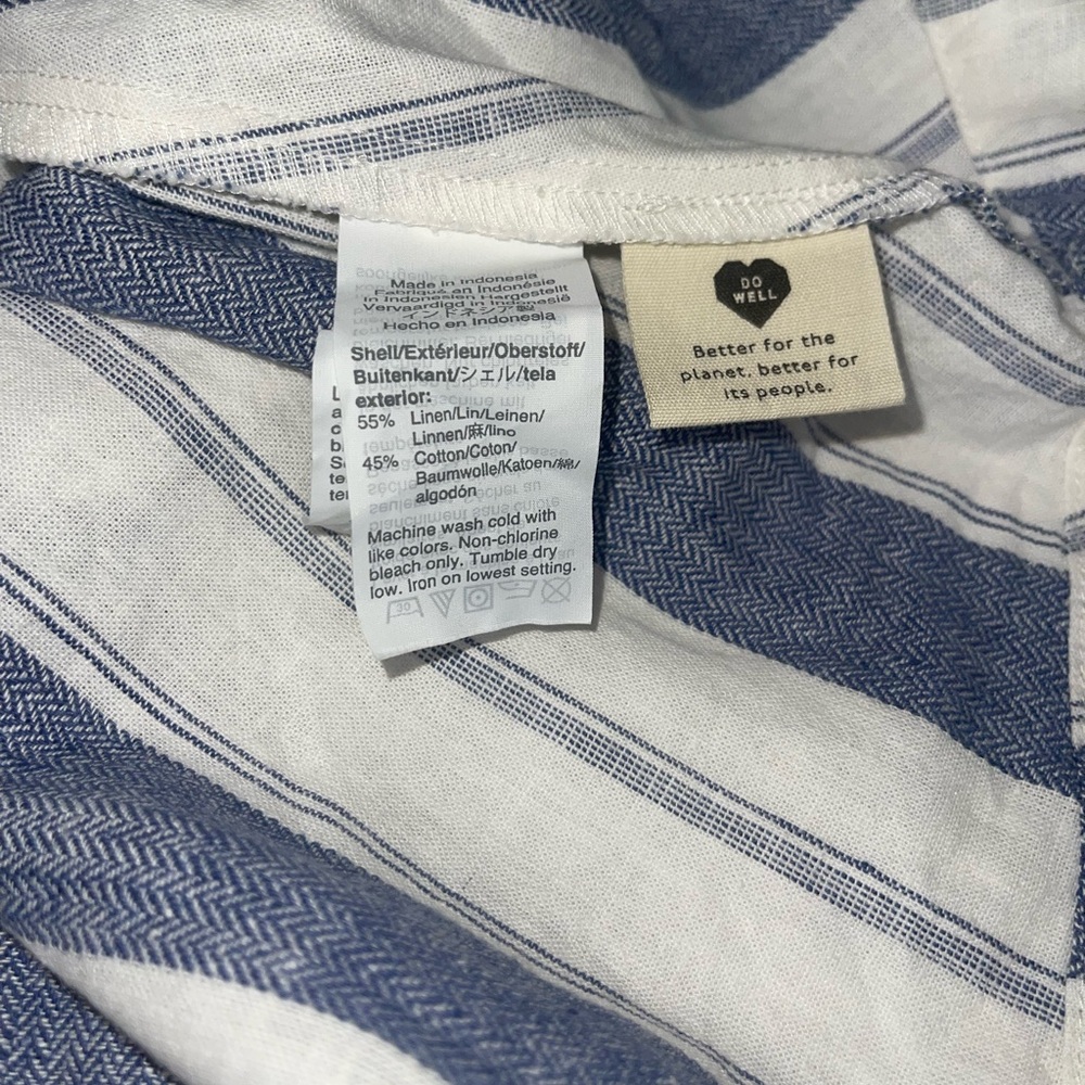 Madewell Linen-Blend Side-Tie Tank Top small
Blue and White Striped Linen Shirt - Picture 2 of 6